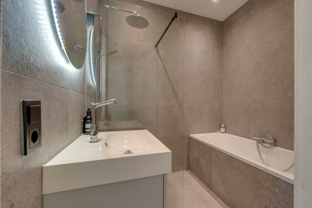 Foto 28 van Hugo de Grootkade 84-H