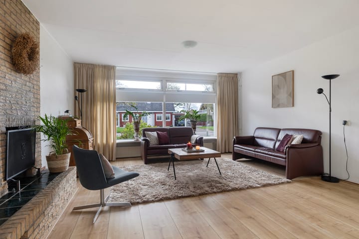 Photo 13 of Tialling van Eysingawei 2