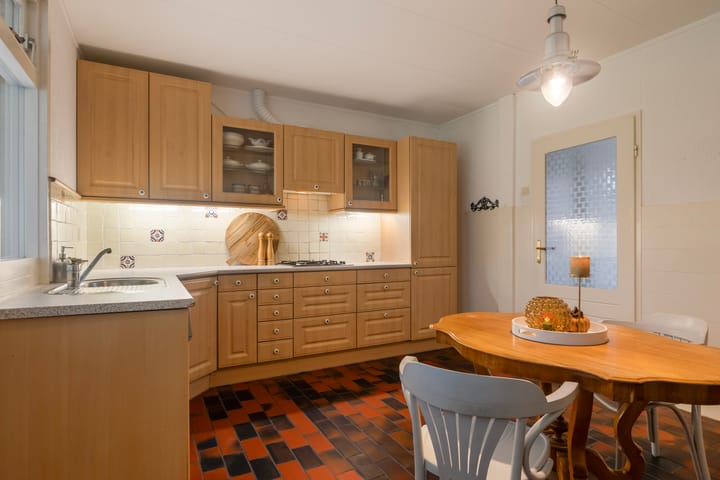 Photo 18 of Tialling van Eysingawei 2