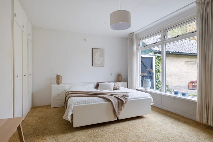 Photo 24 of Tialling van Eysingawei 2