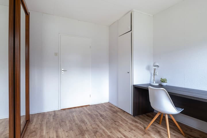 Photo 32 of Tialling van Eysingawei 2