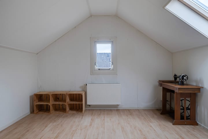 Photo 35 of Tialling van Eysingawei 2