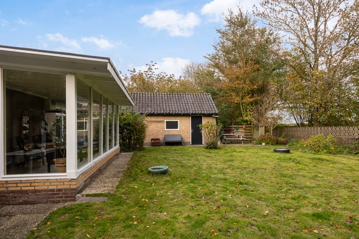 Photo 40 of Tialling van Eysingawei 2