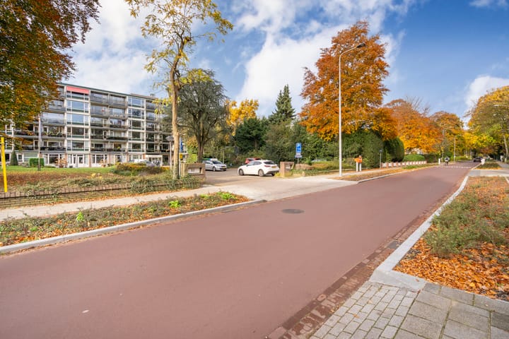 Photo 27 of Stationsweg 92-416