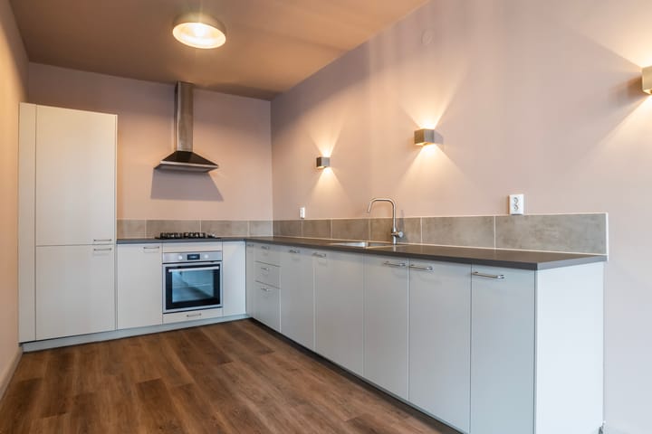 Foto 3 van Witte de Withstraat 84-A01