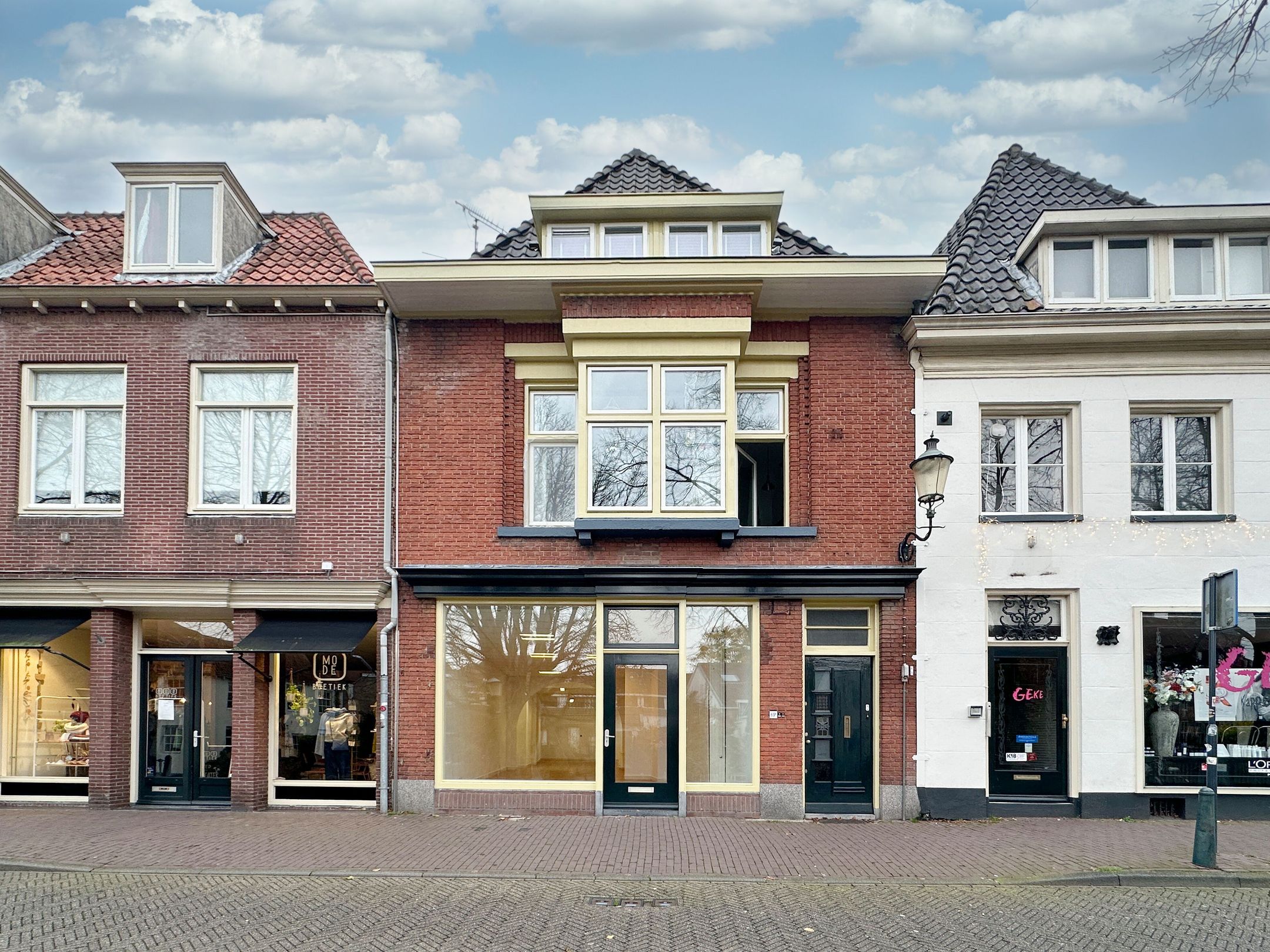 Photo 18 of Zuidsingel 69