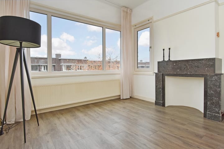 Foto 2 van Juliana van Stolberglaan 335