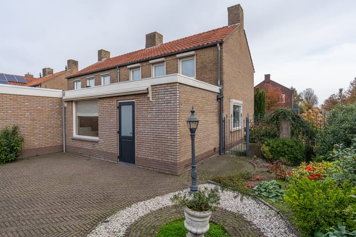 Foto 19 van Akkerstraat 34