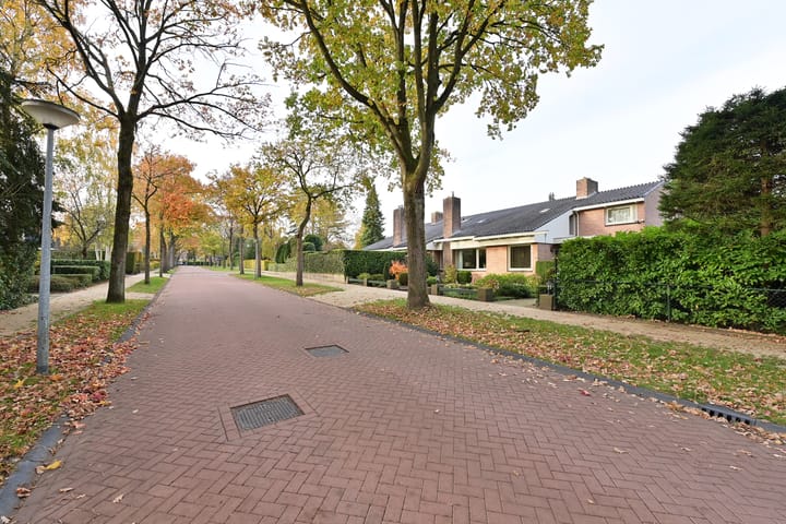 Foto 2 van Mackaylaan 2