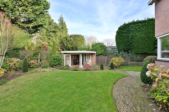 Foto 25 van Mackaylaan 2