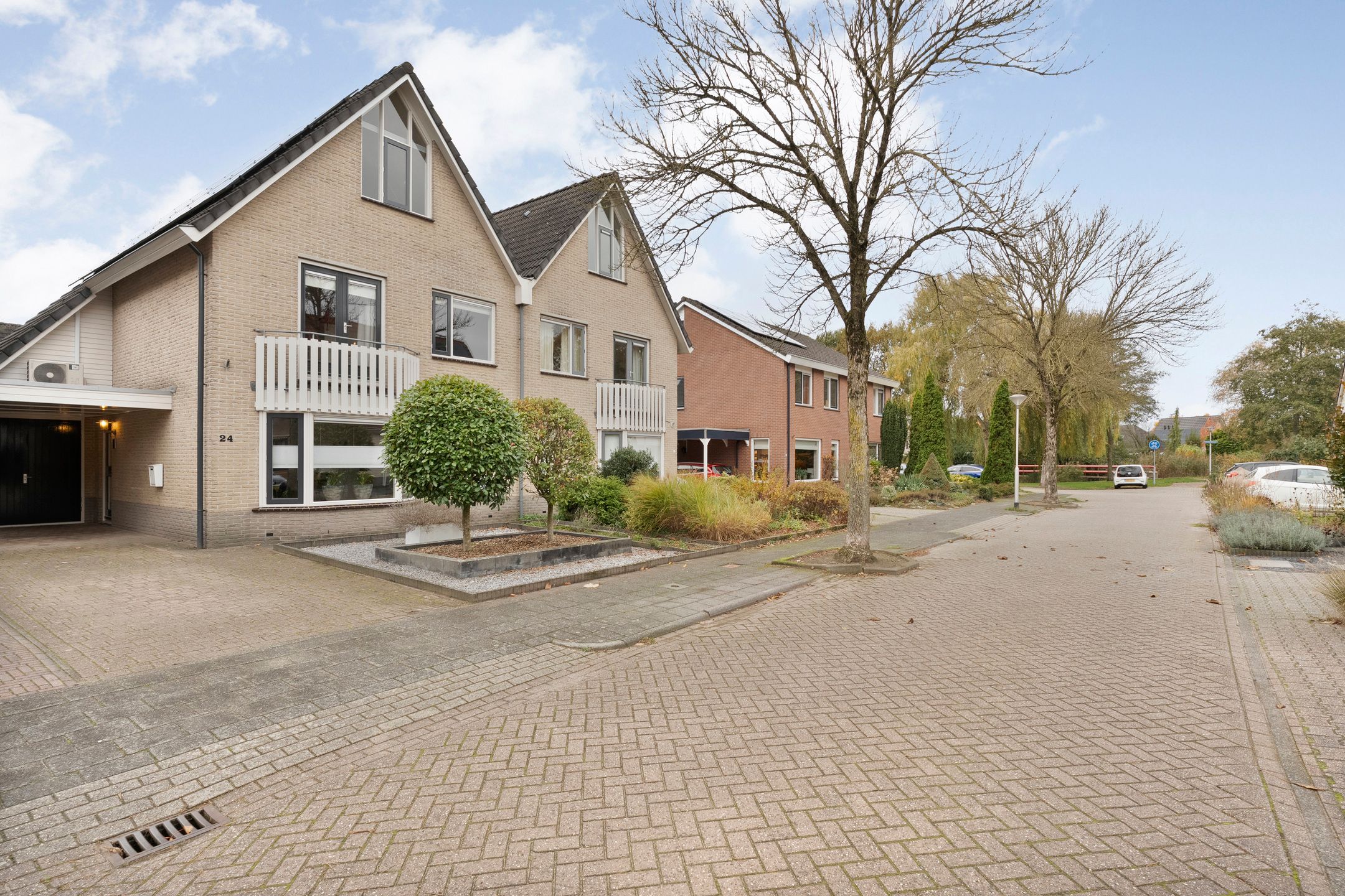 Photo 42 of Eendekroos 24