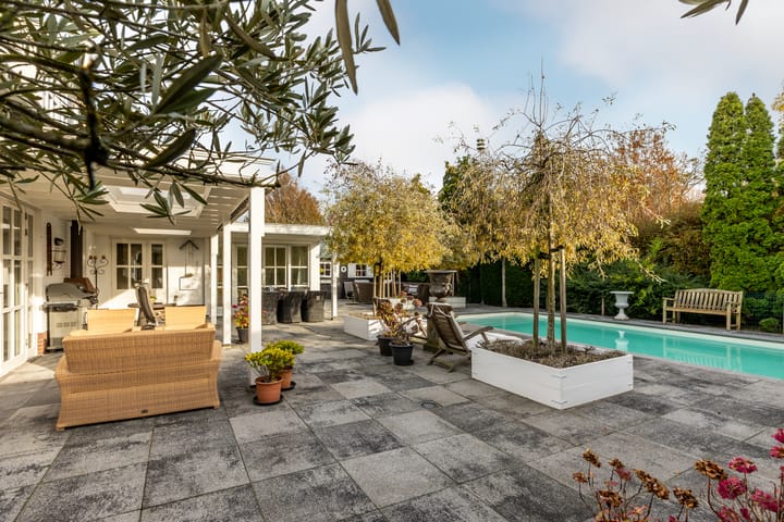 Foto 4 van Courteniusstraat 4