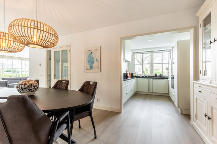 Foto 20 van Courteniusstraat 4