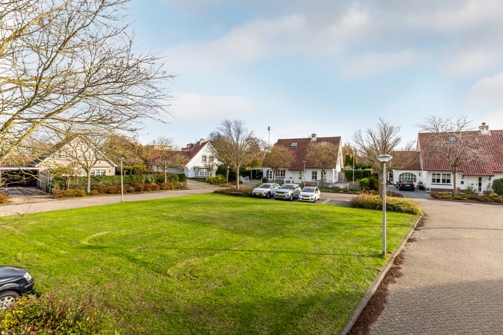 Foto 52 van Courteniusstraat 4