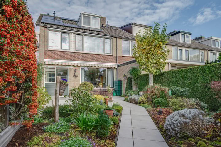 Photo 4 of Plevierstraat 8