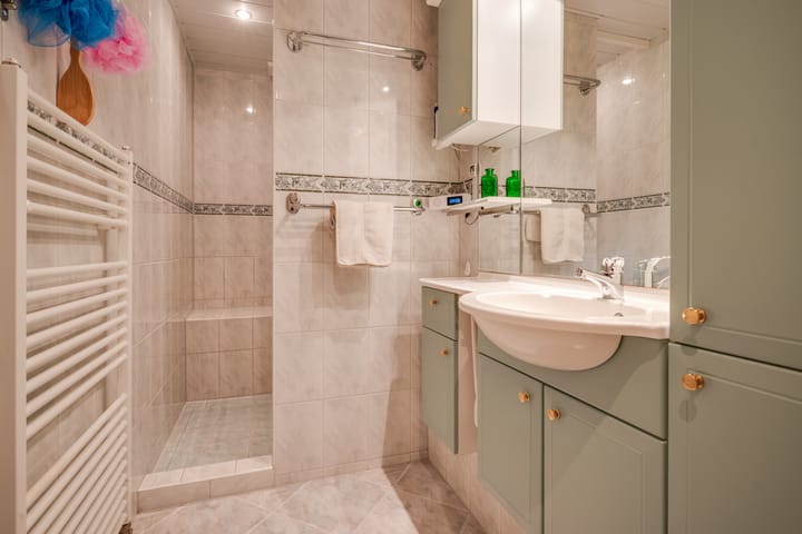 Photo 28 of Plevierstraat 8