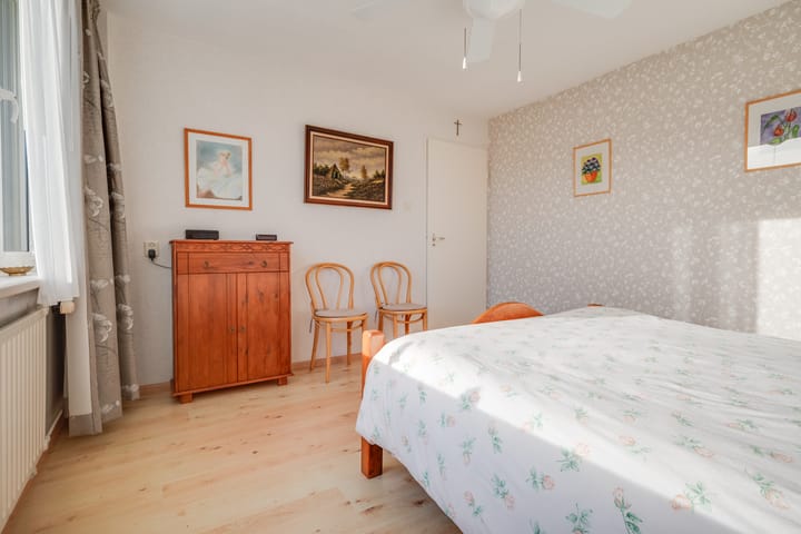 Photo 33 of Plevierstraat 8