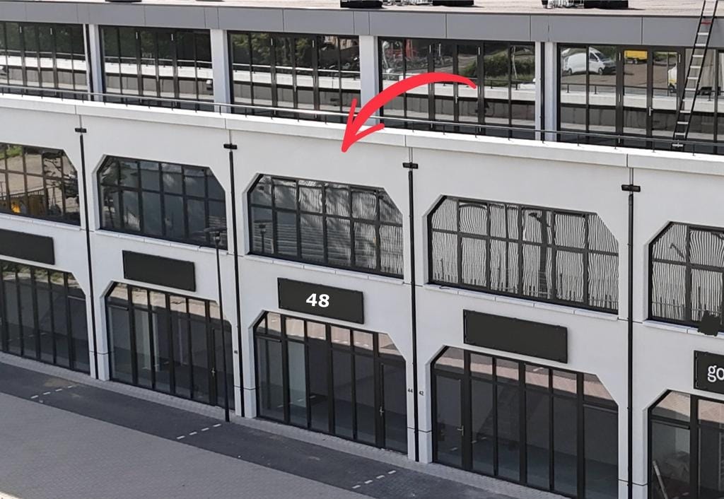 View photo 2 of Gietijzerstraat 48