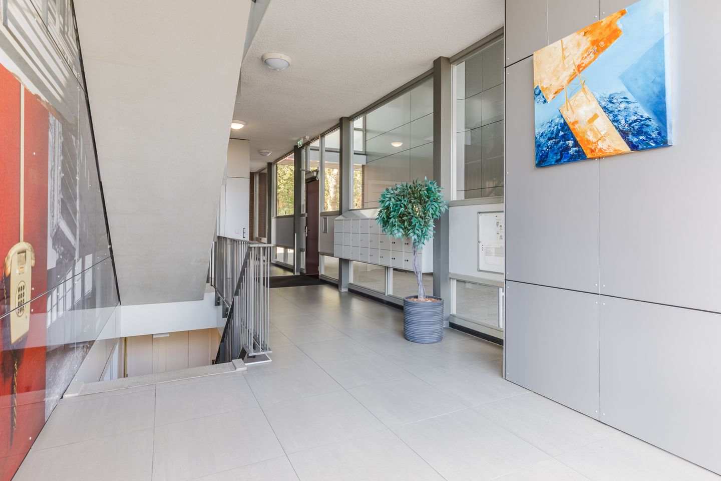 Photo 10 of Julianastraat 42