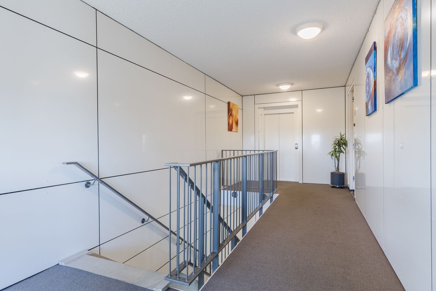 Photo 14 of Julianastraat 42