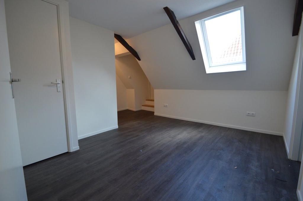 Foto 8 van Burmaniastraat 2-G