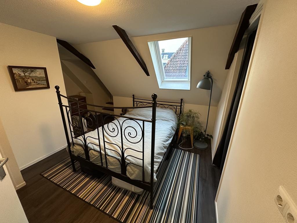 Foto 9 van Burmaniastraat 2-G