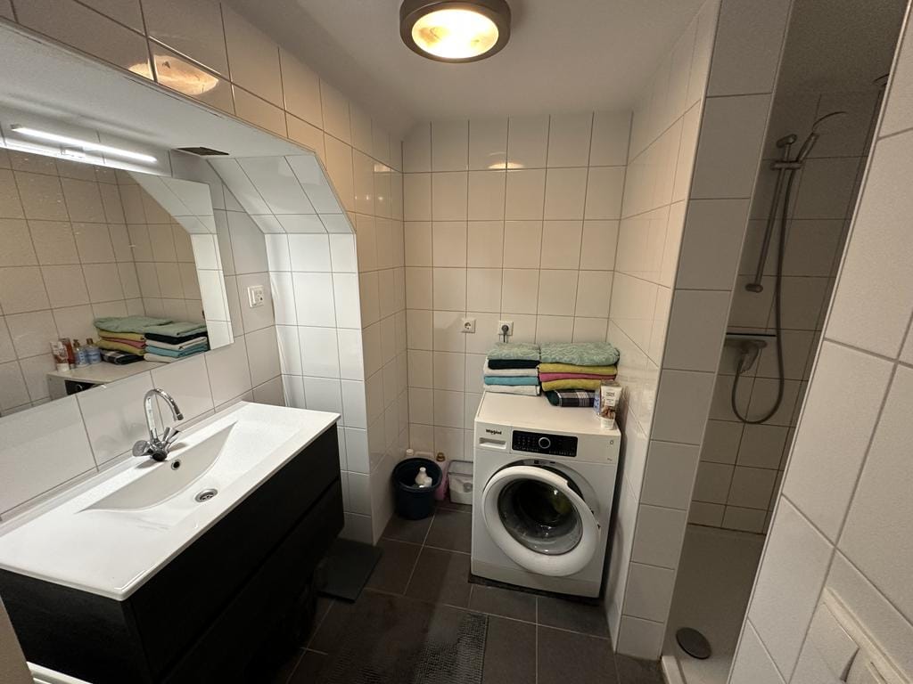 Foto 11 van Burmaniastraat 2-G