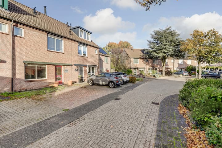 Photo 4 of Bruinissestraat 66