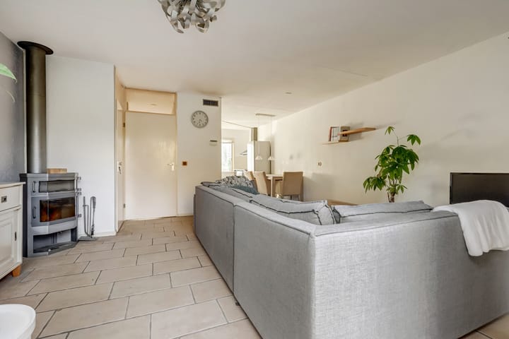 Photo 12 of Bruinissestraat 66