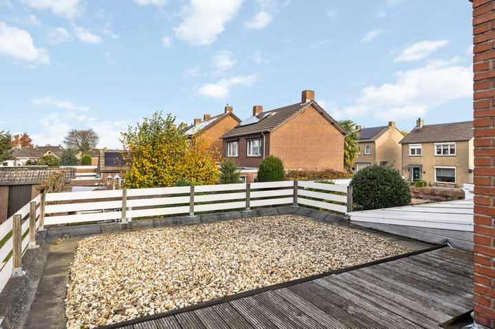 Photo 32 of Anemoonstraat 3