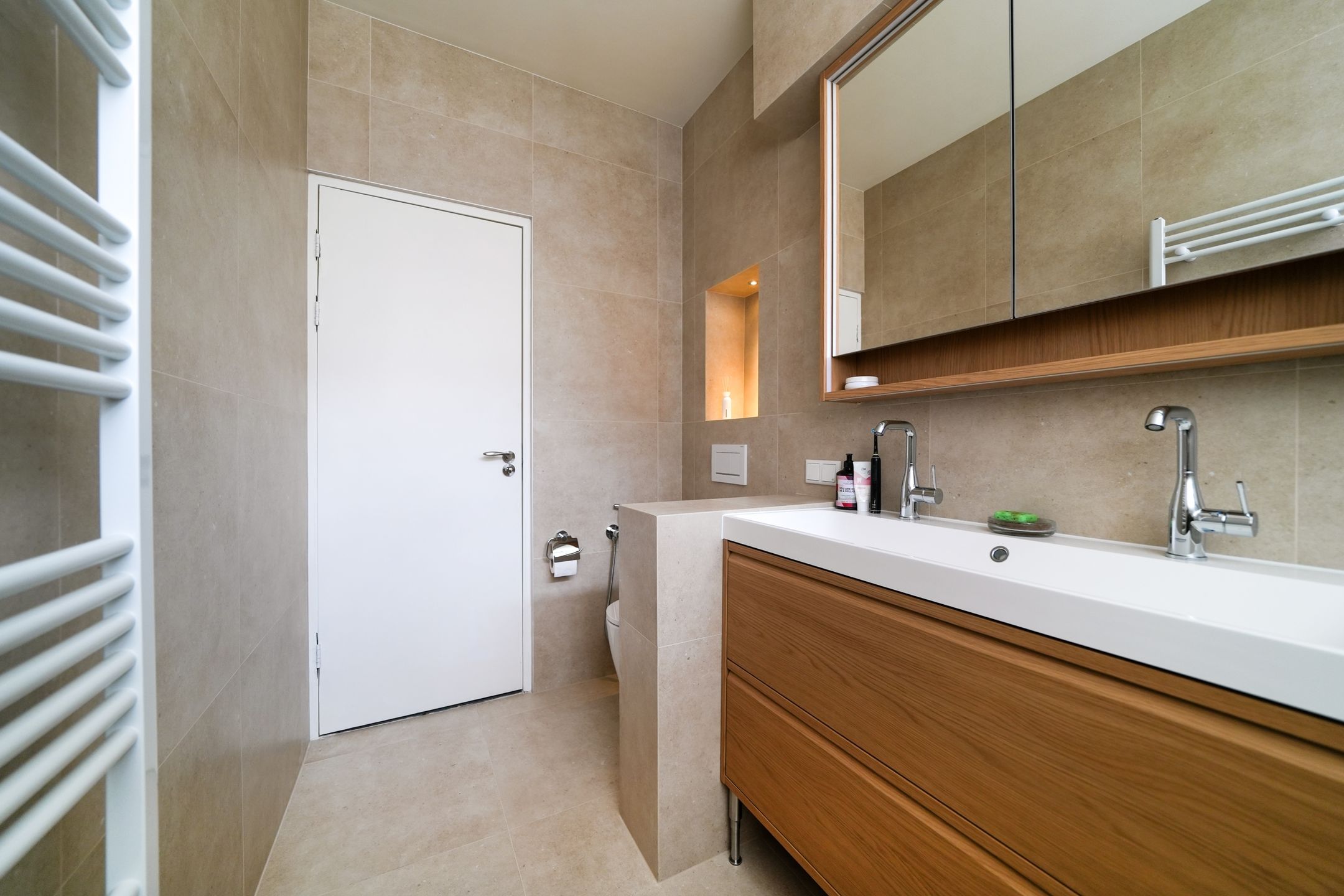 Foto 21 van Joost Banckertsplaats 12-B