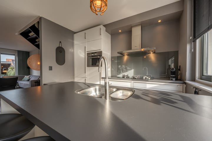 Foto 14 van Valeriaan 93