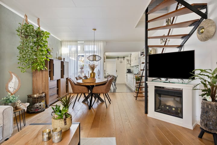 Photo 11 of Kastanjestraat 18