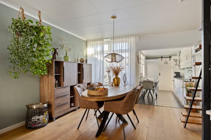 Photo 12 of Kastanjestraat 18