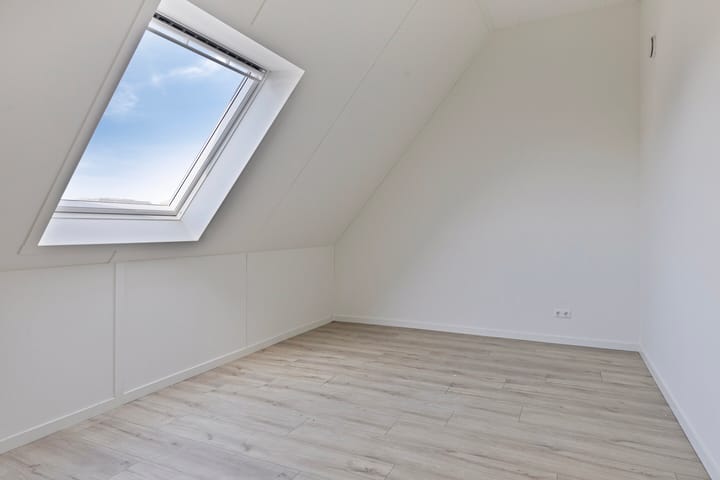 Photo 11 of Liniewal 80