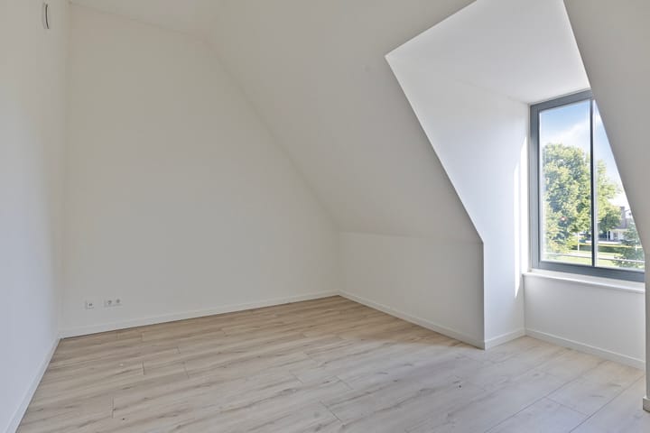 Photo 12 of Liniewal 80