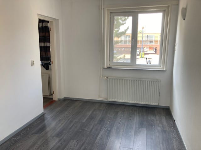 Photo 5 of Middenweg 267-B