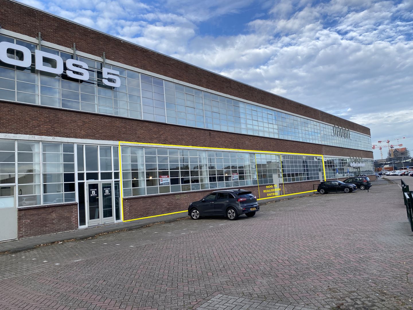 View photo 2 of Pieter Ghijsenlaan 14-B