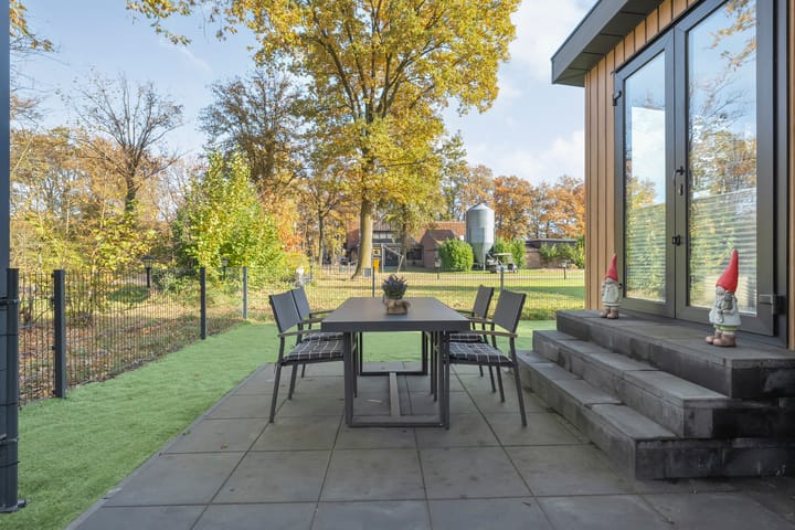 Foto 15 van Breemorsweg 12-L001