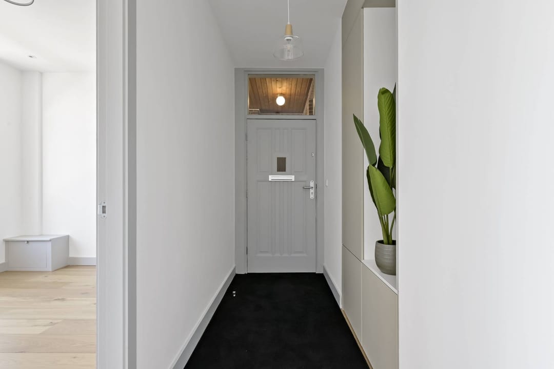 Foto 7 van Irisplein 8