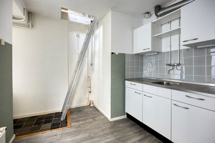 Photo 20 of Rapenburg 101