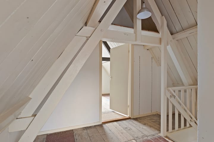 Photo 23 of Rapenburg 101