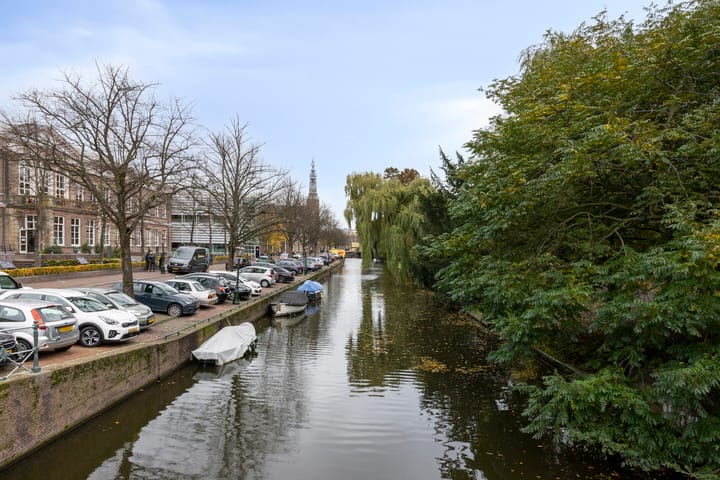 Photo 34 of Rapenburg 101