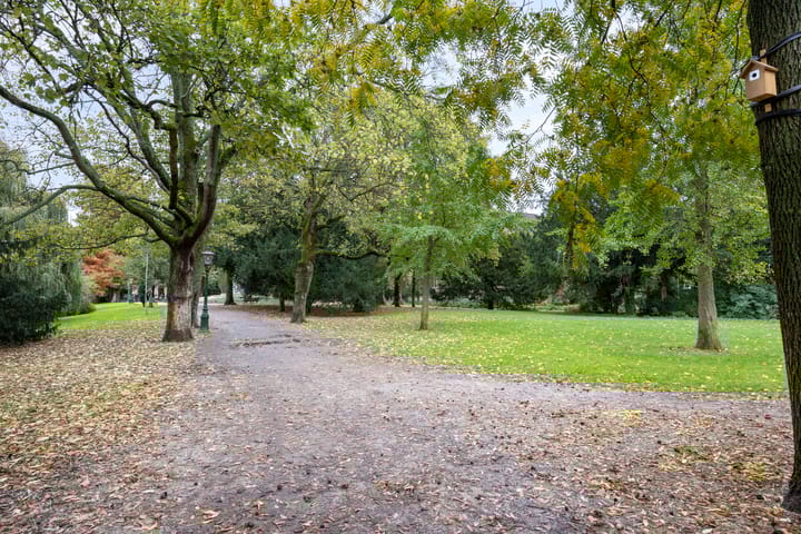 Photo 36 of Rapenburg 101