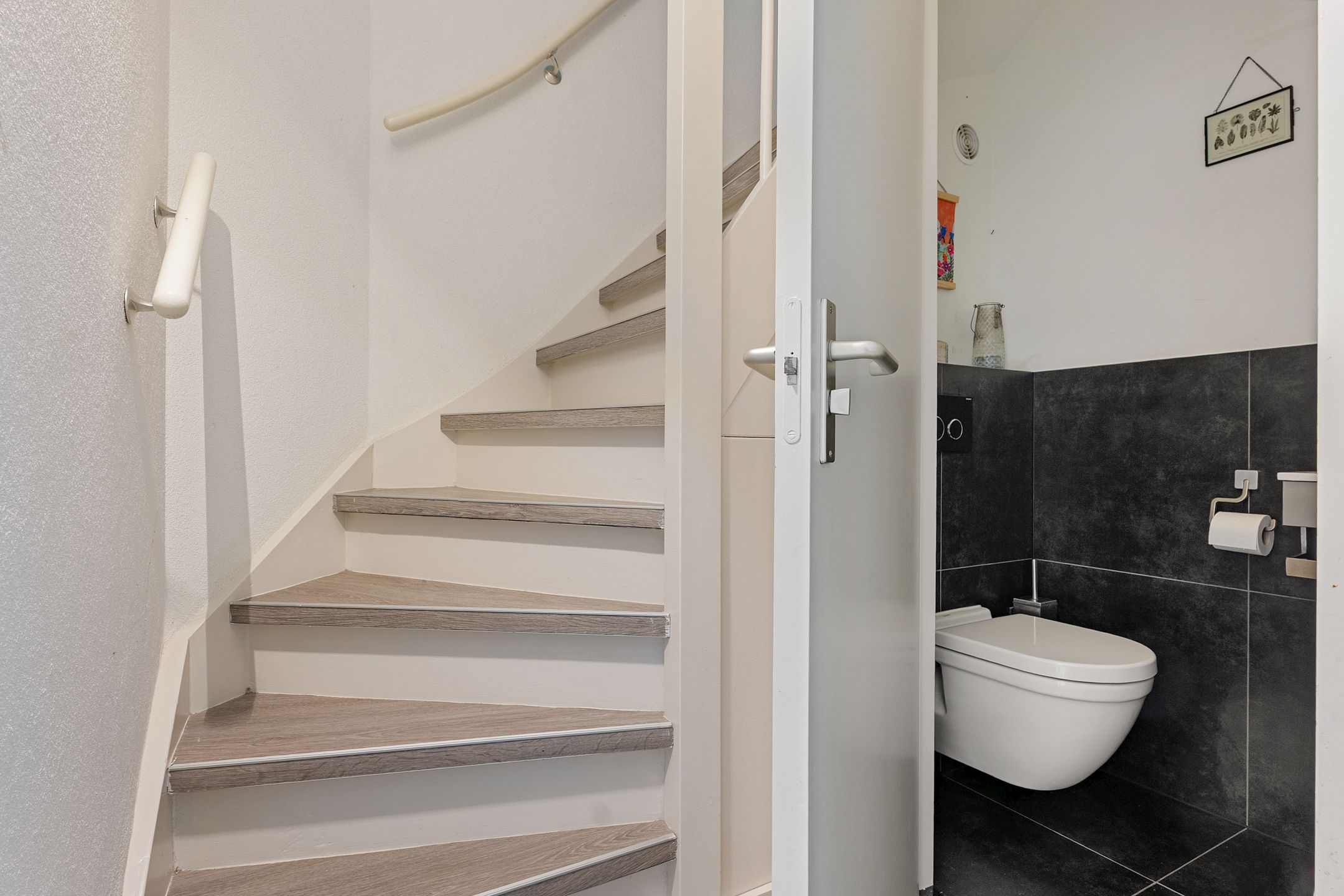 Photo 18 of Helmer Molemastraat 8