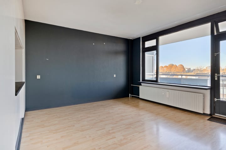 Photo 2 of Gerard Dousingel 38