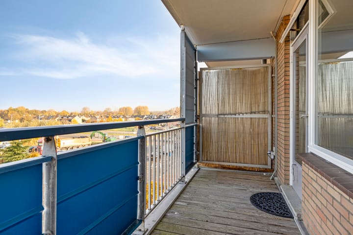 Photo 15 of Gerard Dousingel 38