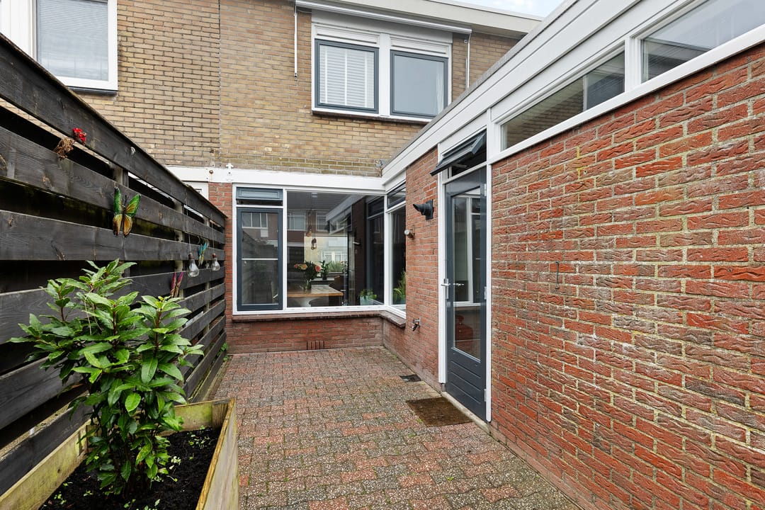 Photo 37 of Helmer Molemastraat 8