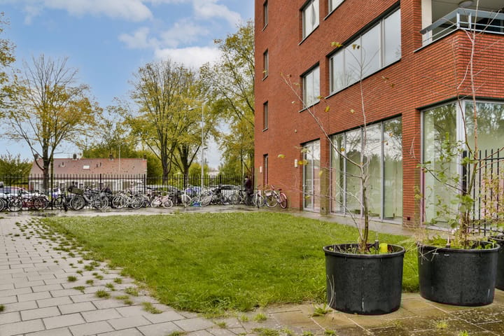 Foto 30 van Troelstralaan 211