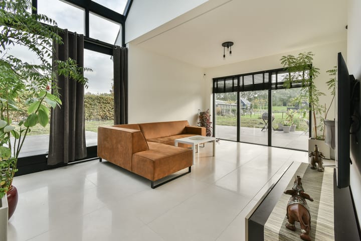 Photo 2 of Albrandswaardseweg 118